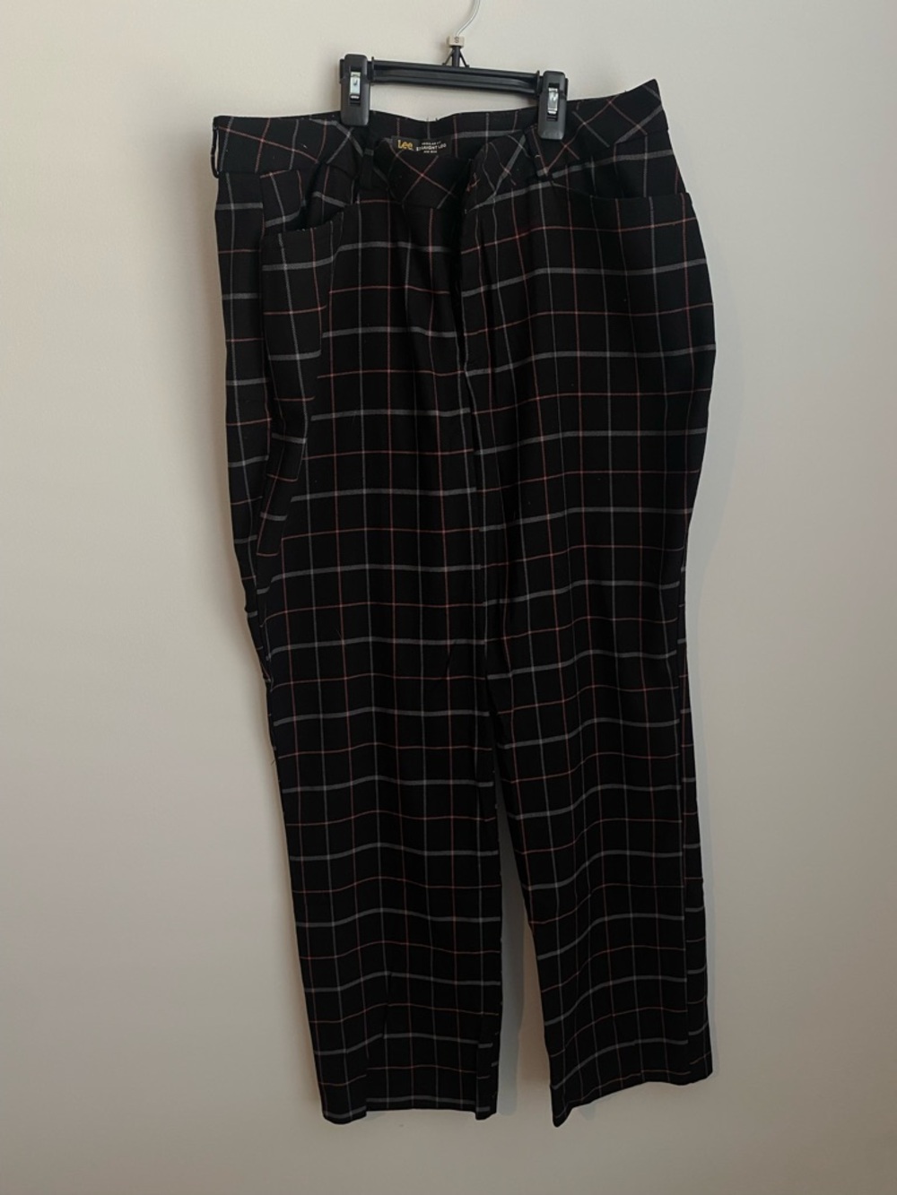 Lees womans Black Windowpane Plaid Dress mid rise Pants